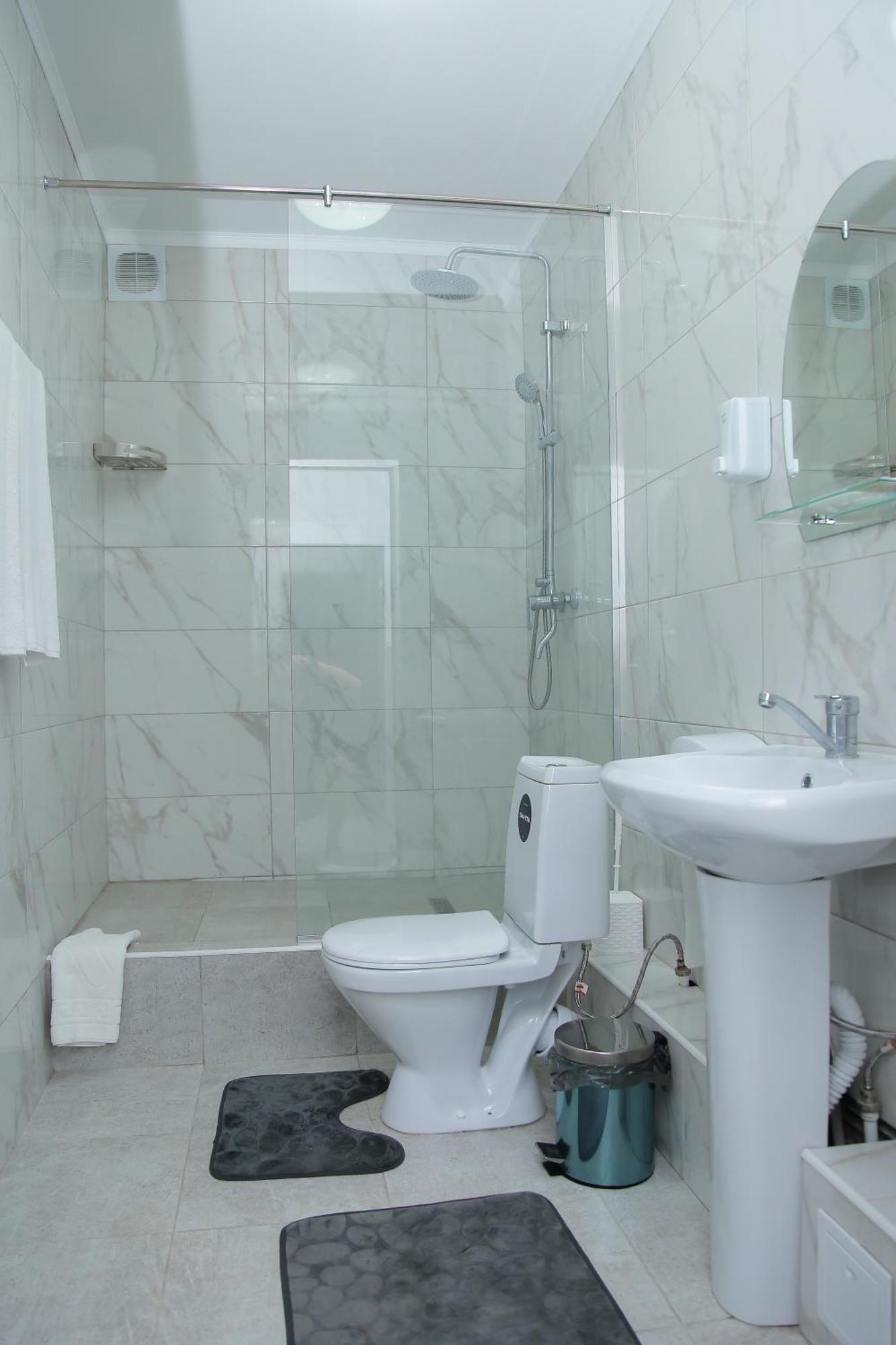 Hotel Fresh Aktobe Exterior foto