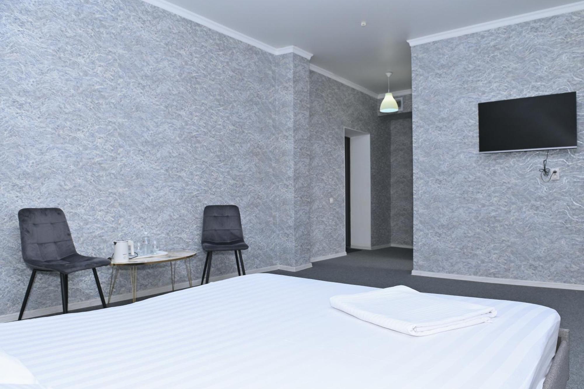 Hotel Fresh Aktobe Exterior foto